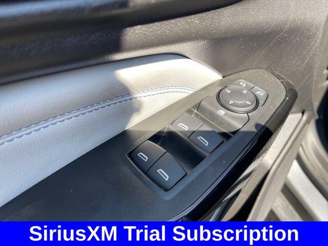 Used 2025 Chevrolet Trax LT w/ LT Convenience Package FWD image 11