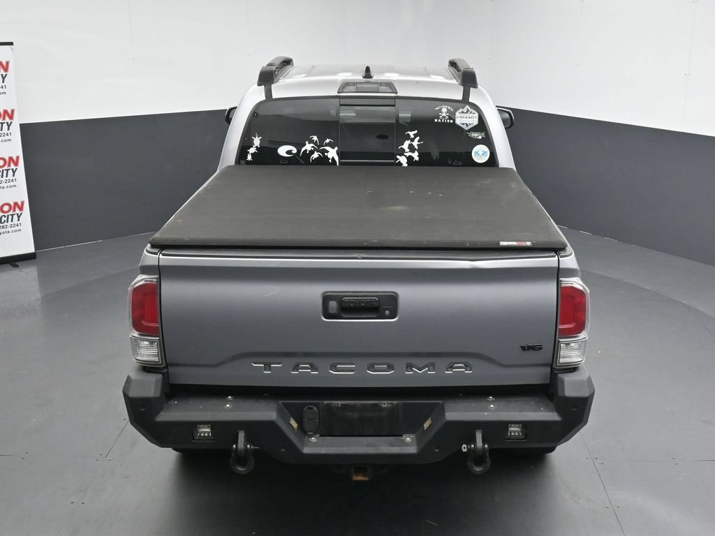 Used 2021 Toyota Tacoma TRD Off-Road AWD/4WD image 16
