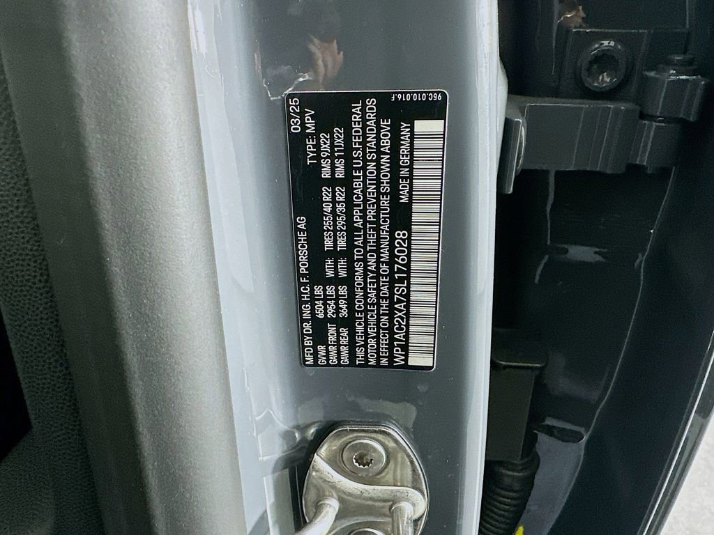 New 2025 Porsche Macan Turbo Electric image 36