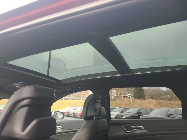 Used 2025 Kia Sportage X-Line w/ Premium Package image 21