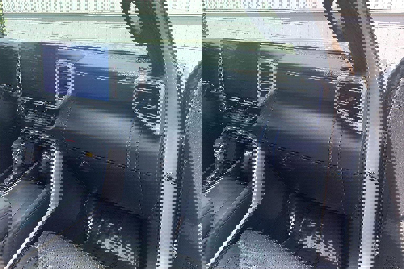 Used 2024 Toyota Tundra Platinum image 21