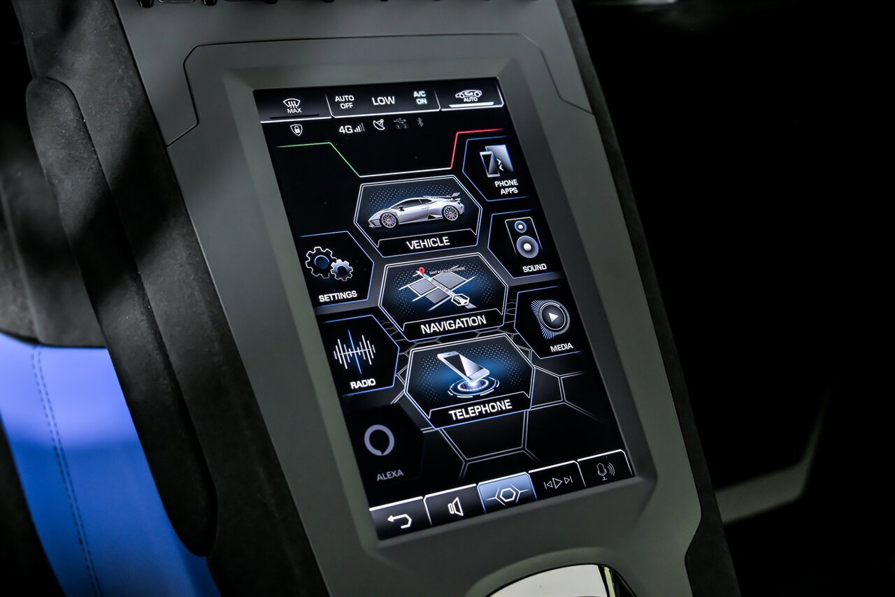 Used 2022 Lamborghini Huracan STO RWD image 31