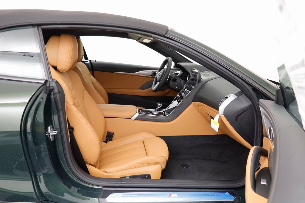 New 2026 BMW 840i xDrive Convertible w/ Comfort Seating Package AWD/4WD image 18