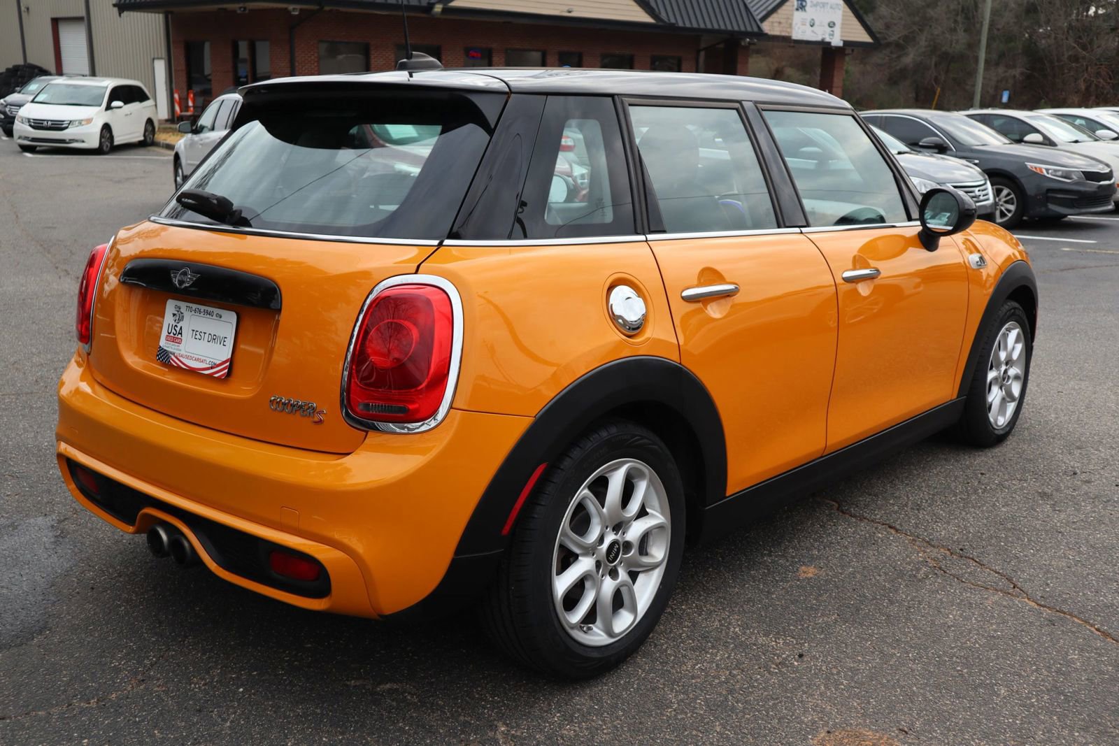 Used 2015 MINI Cooper S image 6