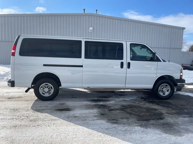Used 2023 Chevrolet Express 3500 LT w/ LT Preferred Equipment Group image 13