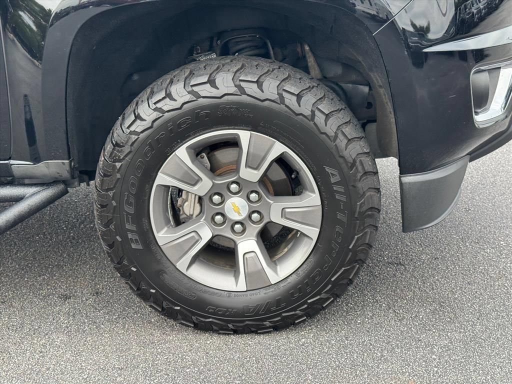 Used 2019 Chevrolet Colorado Z71 AWD/4WD image 9