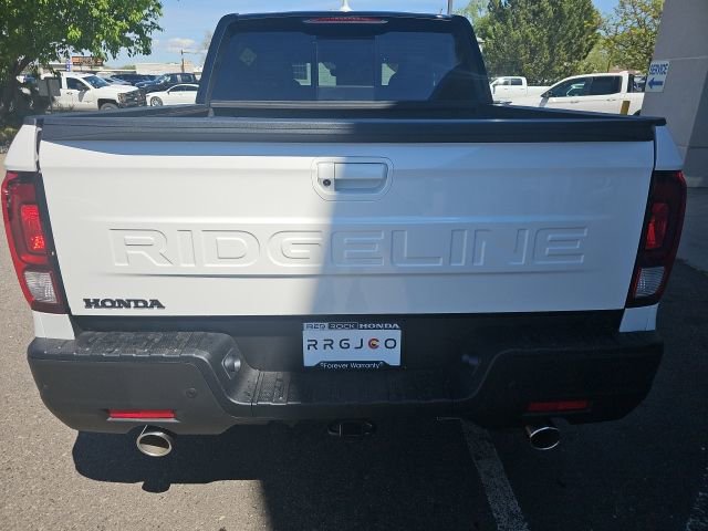 New 2026 Honda Ridgeline Black Edition image 6