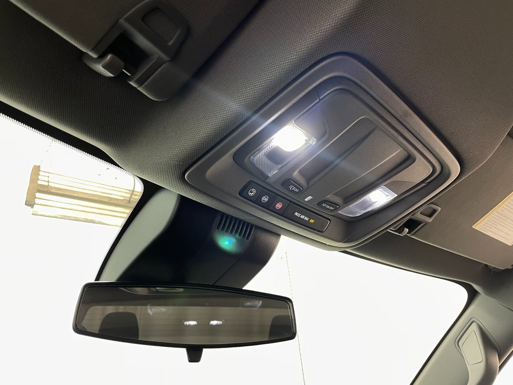 Certified 2025 Chevrolet Silverado 1500 LT image 29