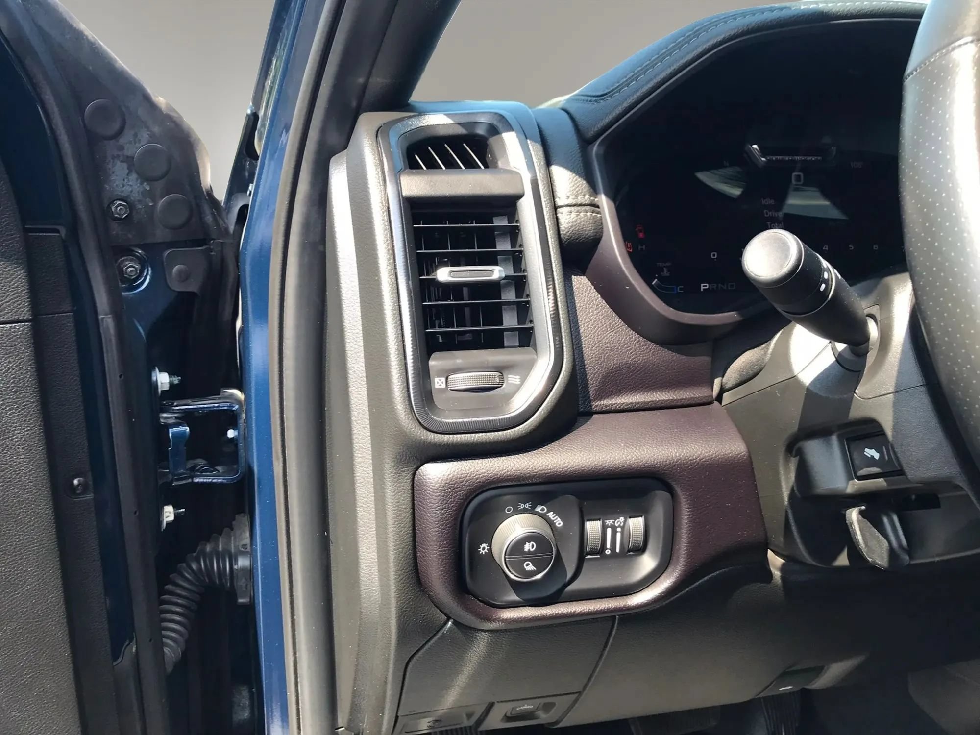 Used 2023 RAM 2500 Power Wagon w/ Level 1 Equipment Group AWD/4WD image 15