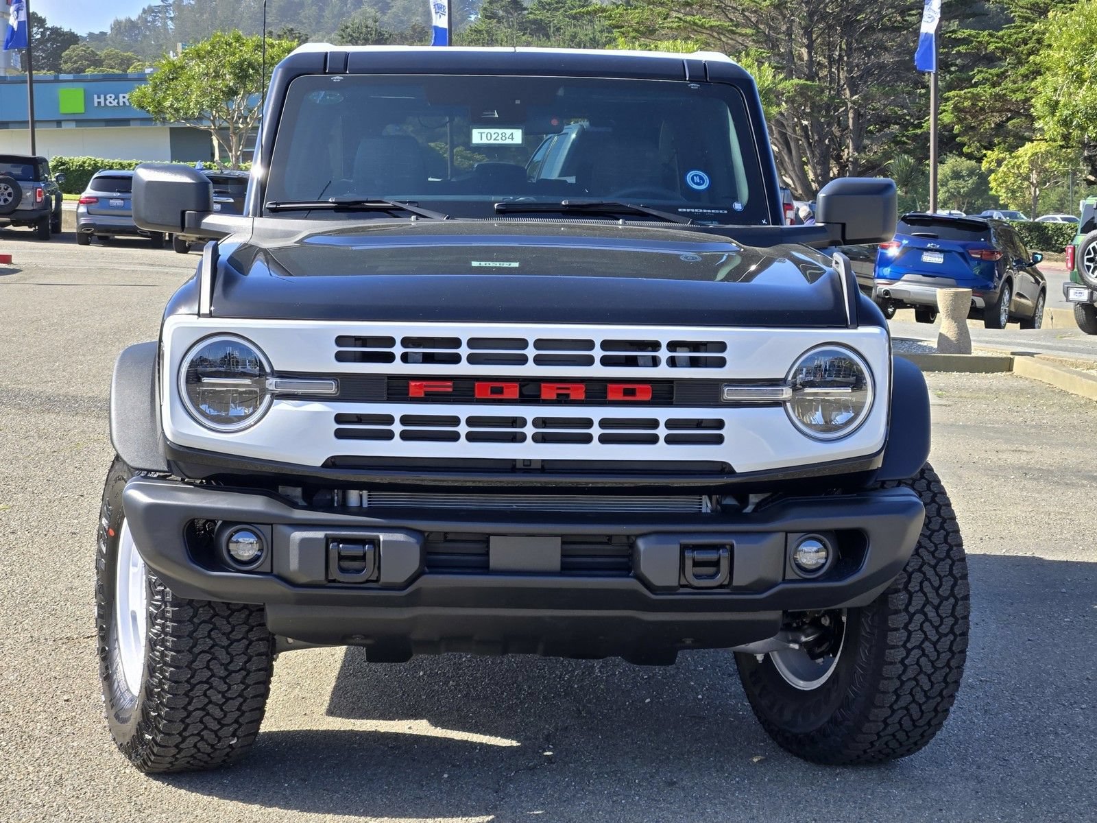New 2026 Ford Bronco Heritage Edition AWD/4WD image 3