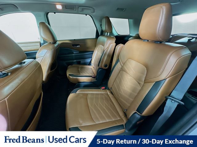 Used 2023 Nissan Pathfinder Platinum image 27