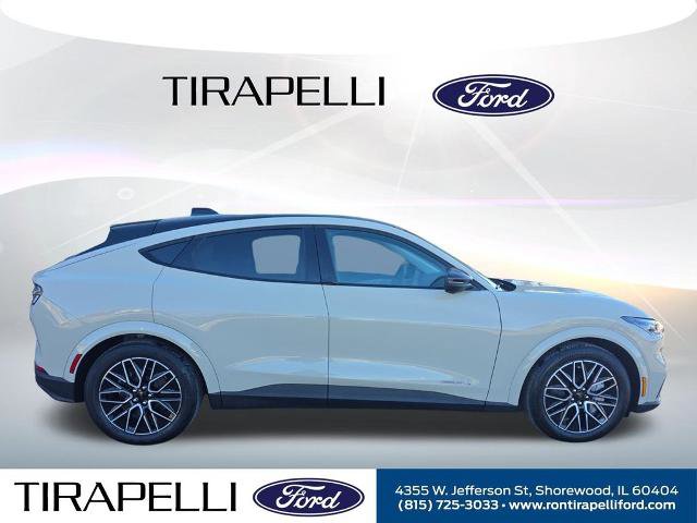 Certified 2025 Ford Mustang Mach-E Premium image 8