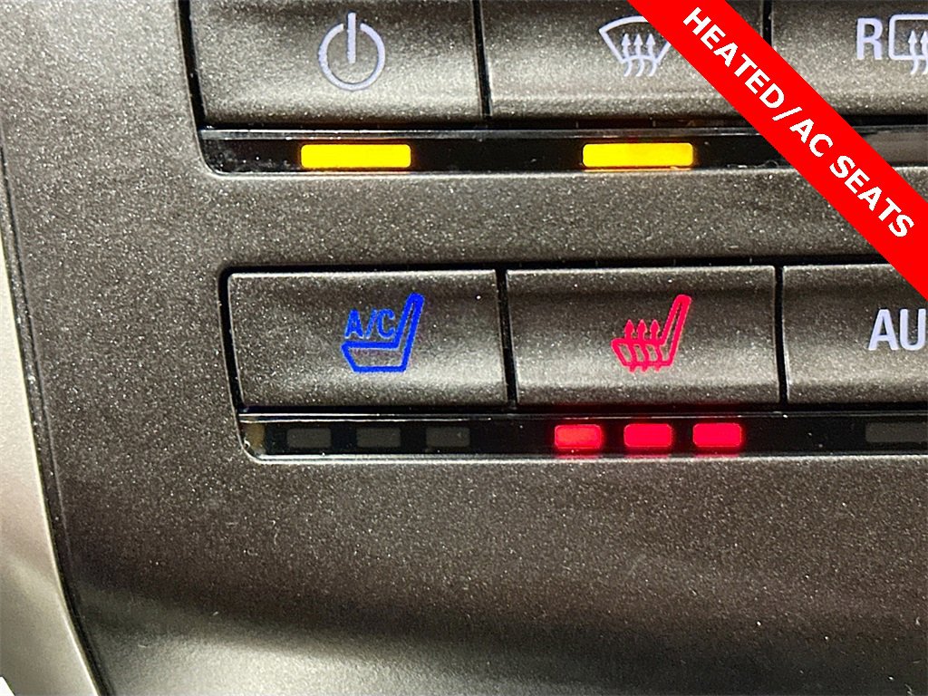 Used 2017 Lincoln MKC Reserve w/ Lincoln MKC Climate Package image 21