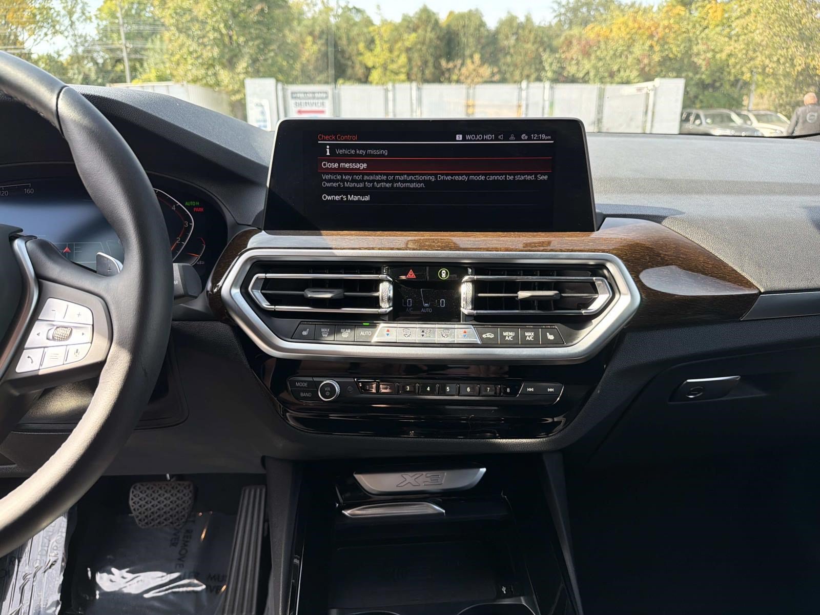 Certified 2024 BMW X3 xDrive30i w/ Convenience Package w/ZPA AWD/4WD image 17