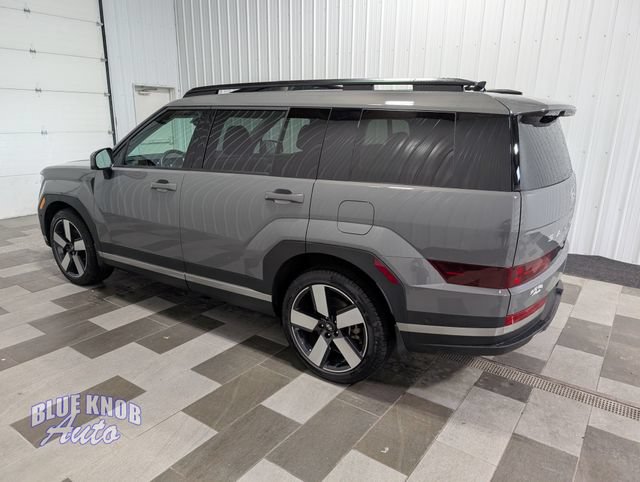Used 2026 Hyundai Santa Fe Limited AWD/4WD image 2
