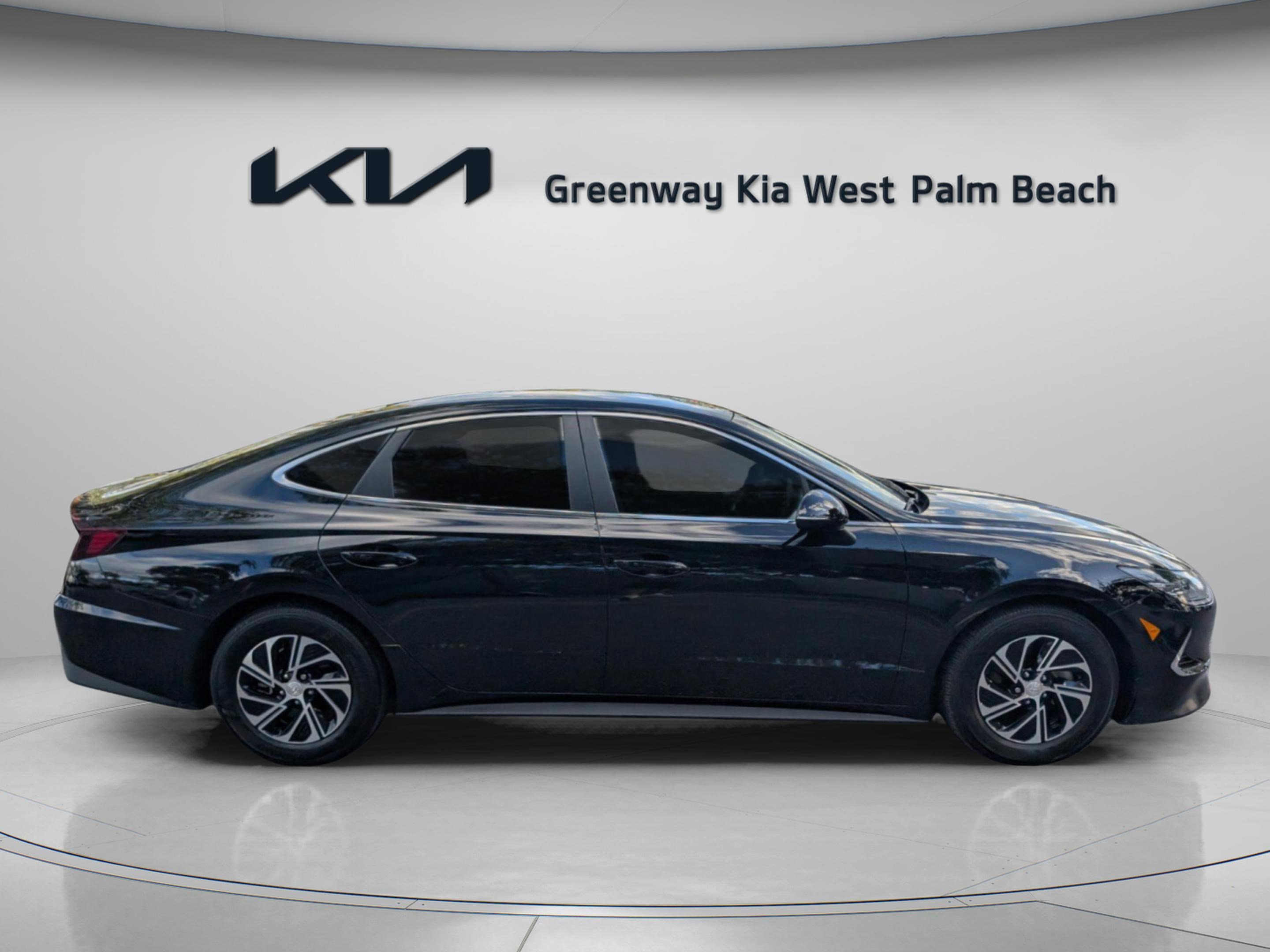 Used 2023 Hyundai Sonata Blue image 9