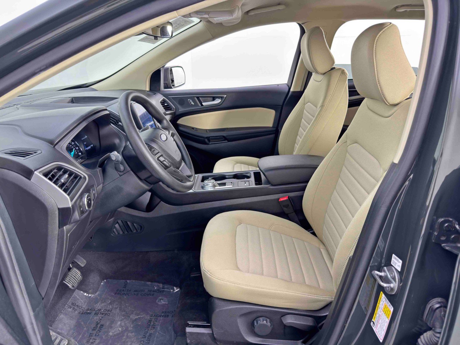 Used 2023 Ford Edge SE image 15