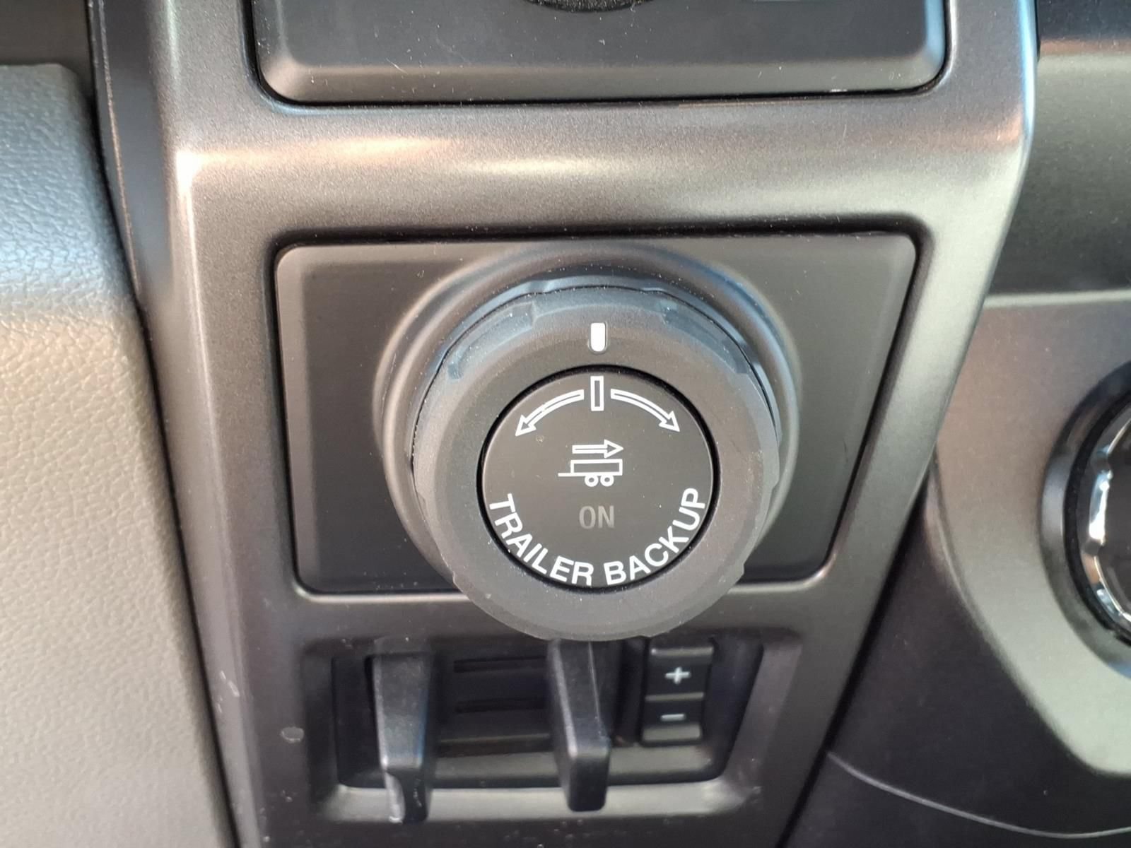 Used 2019 Ford F150 XLT w/ Equipment Group 302A Luxury AWD/4WD image 24