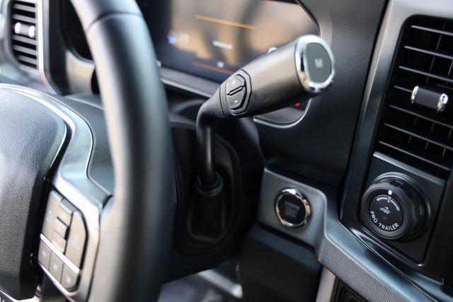 Used 2025 Ford F250 Platinum image 25