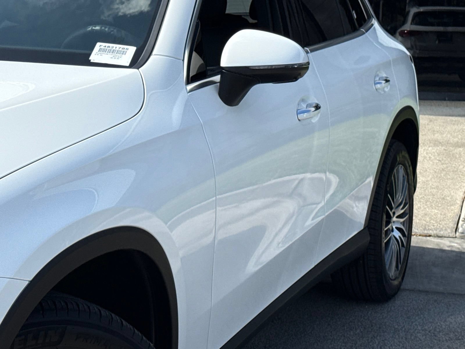 Used 2026 Mercedes-Benz GLC 300 image 4