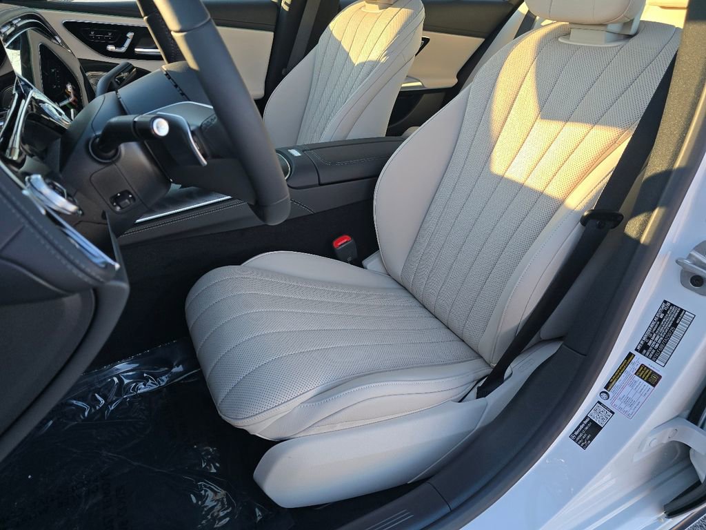 New 2026 Mercedes-Benz E 450 4MATIC Sedan image 24