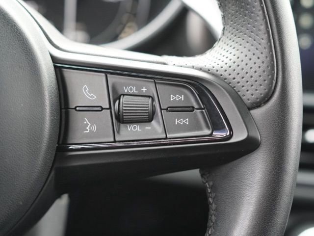 Used 2023 Alfa Romeo Giulia Sprint image 24