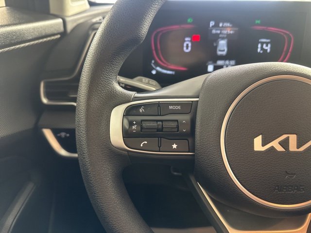 Used 2024 Kia Sportage LX image 25
