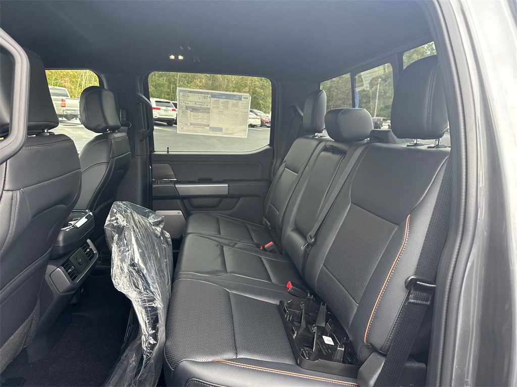 New 2025 Ford F150 Lariat w/ Equipment Group 501A Mid image 15