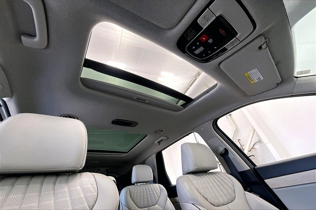 Used 2024 Hyundai Palisade Limited image 17