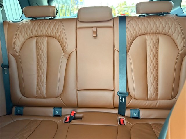 New 2026 BMW X5 xDrive50e w/ Executive Package image 23