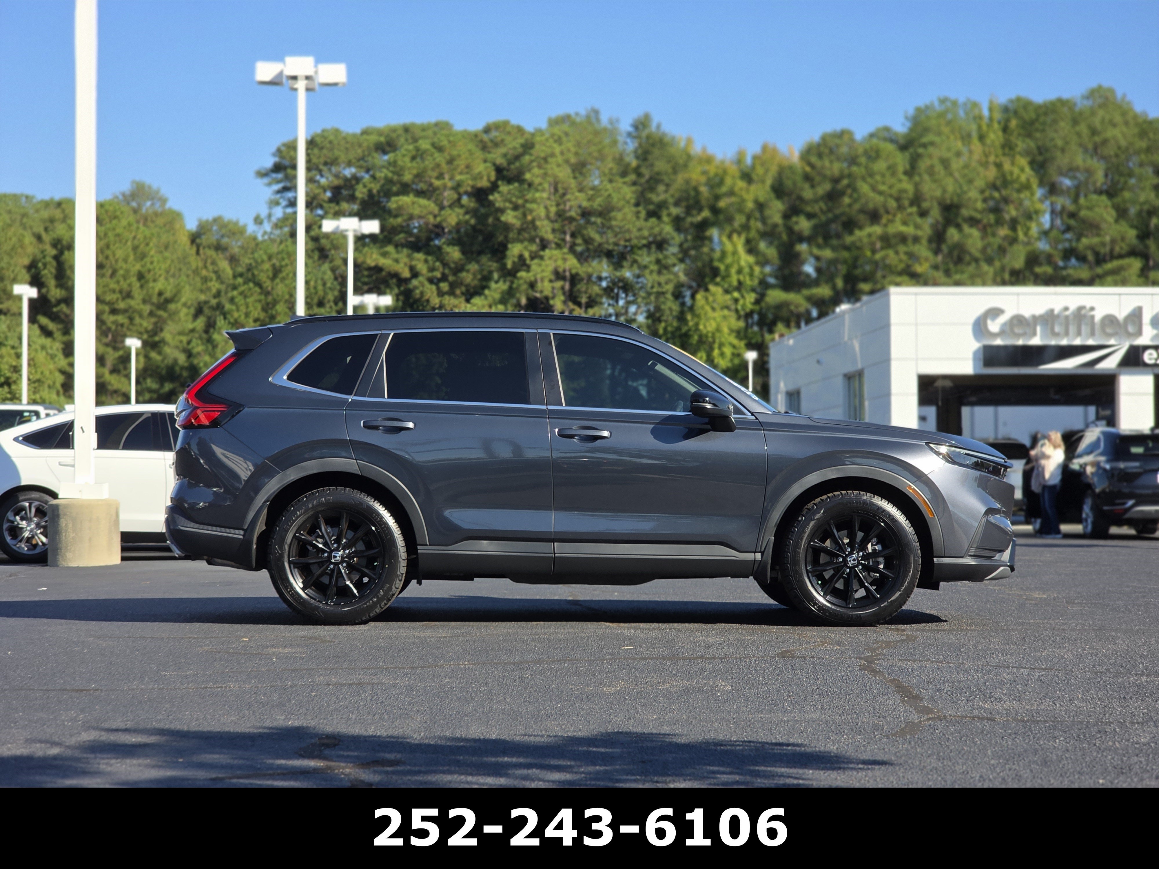 Used 2023 Honda CR-V Sport image 8