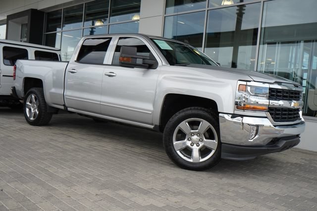 Used 2018 Chevrolet Silverado 1500 LT w/ Max Trailering Package