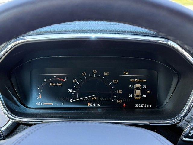 Used 2020 Lincoln Continental Reserve w/ Luxury Package image 12