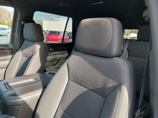 Used 2023 GMC Yukon SLE image 6
