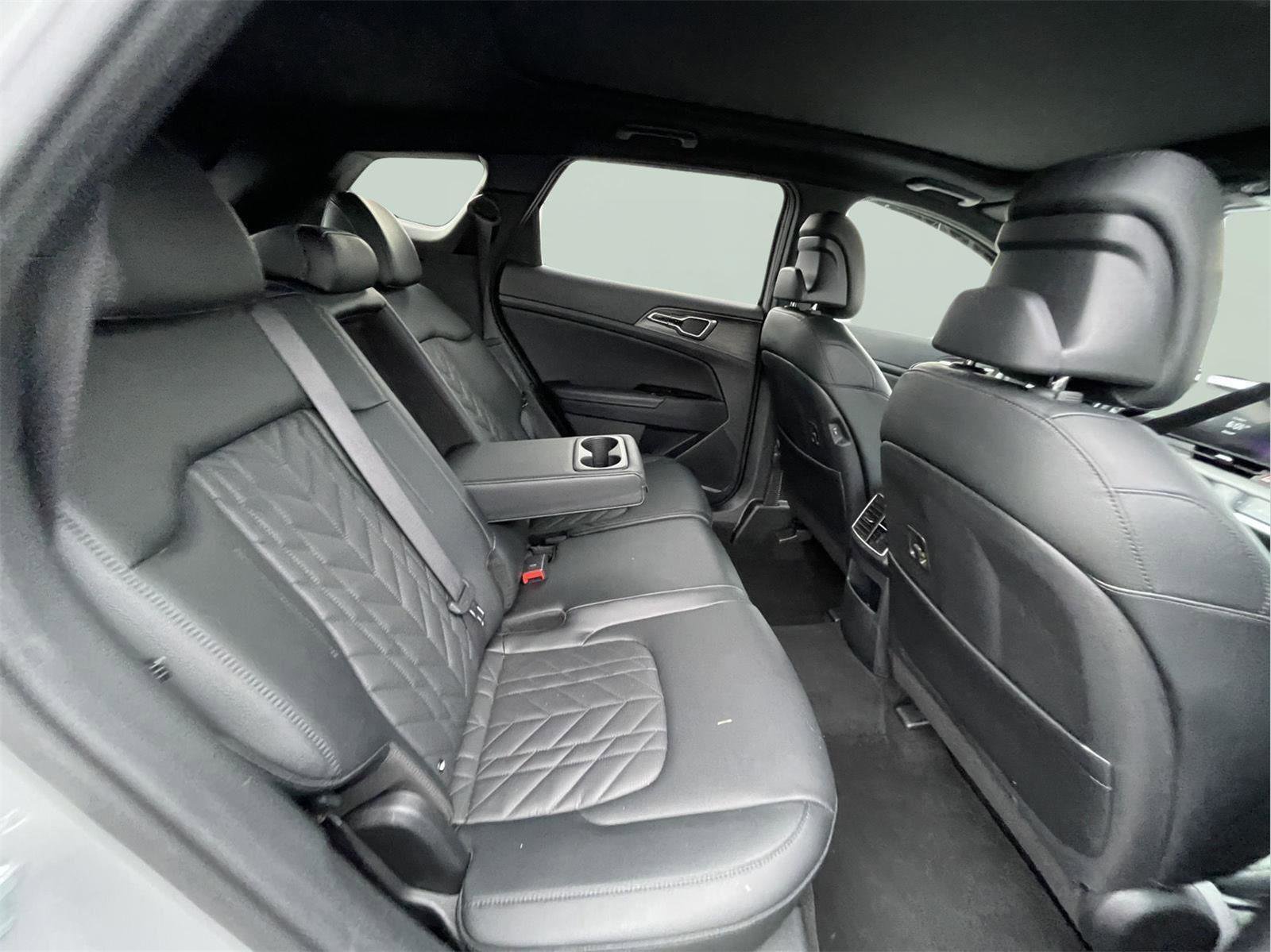 Used 2023 Kia Sportage X-Line w/ X-Line Premium Package AWD/4WD image 18