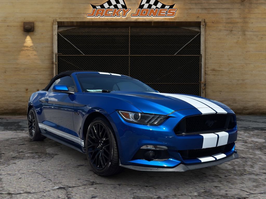 Used 2017 Ford Mustang GT Premium w/ GT Performance Package RWD image 12