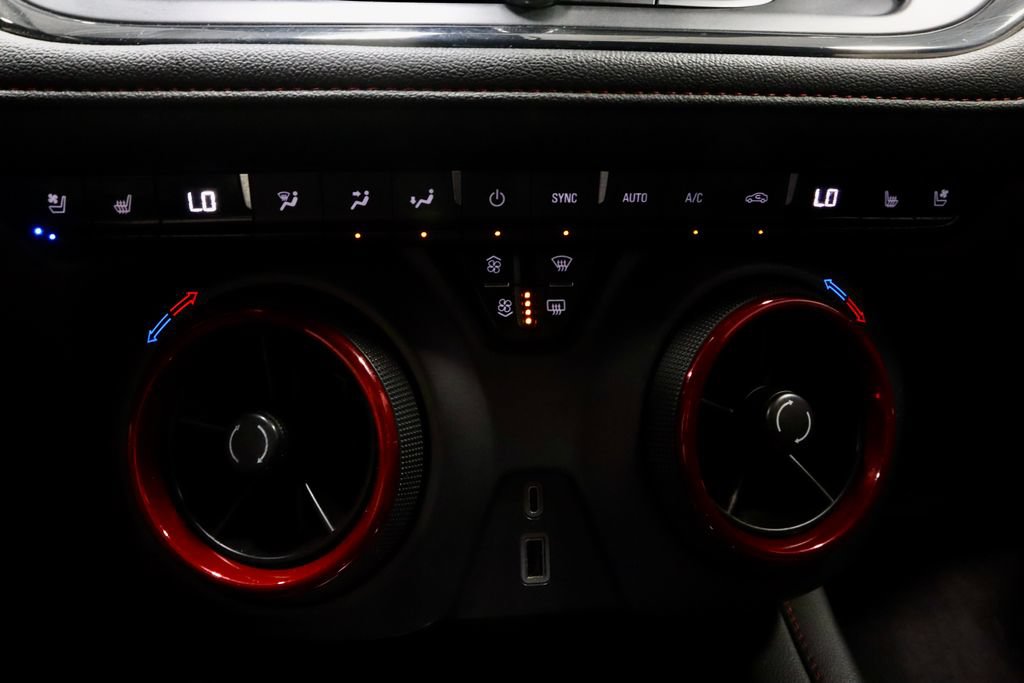 Used 2024 Chevrolet Blazer RS w/ Driver Confidence II Package FWD image 29