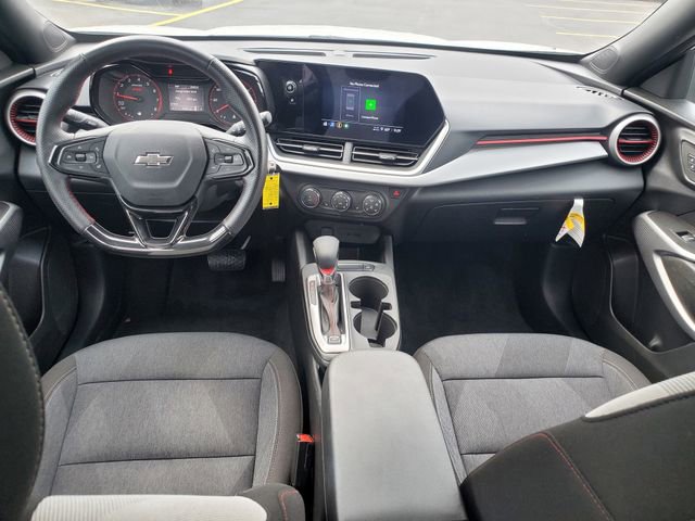 Certified 2024 Chevrolet Trax RS w/ Driver Confidence Package FWD image 13