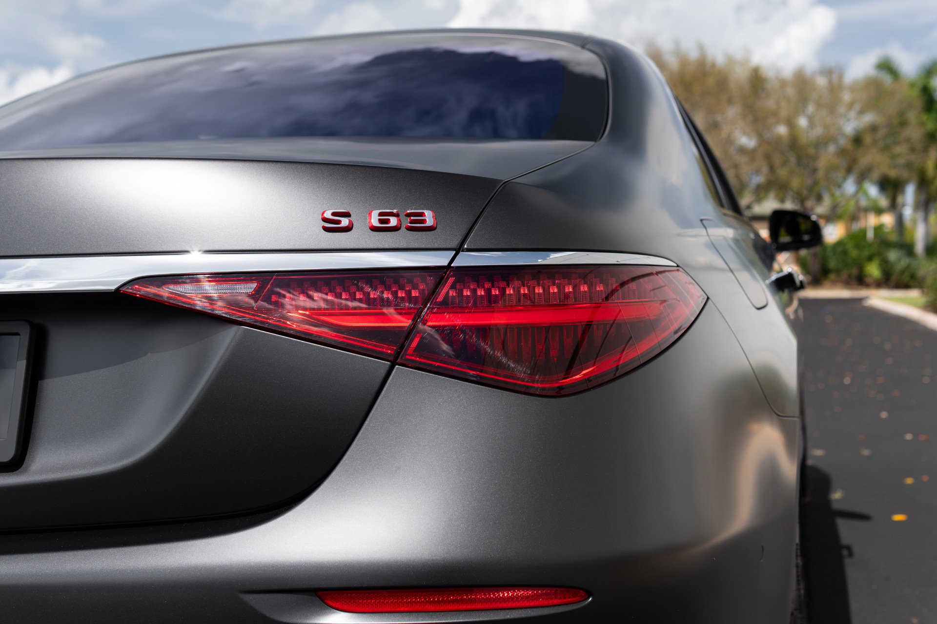 Used 2025 Mercedes-Benz S 63 AMG S image 18