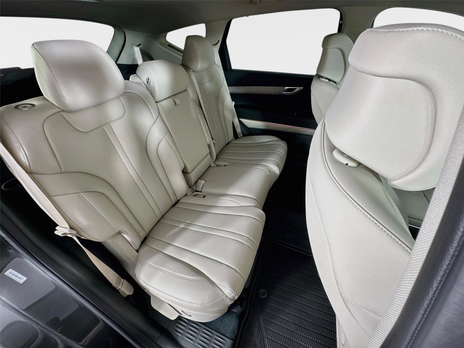 New 2027 Genesis GV80 2.5T Select AWD/4WD image 28