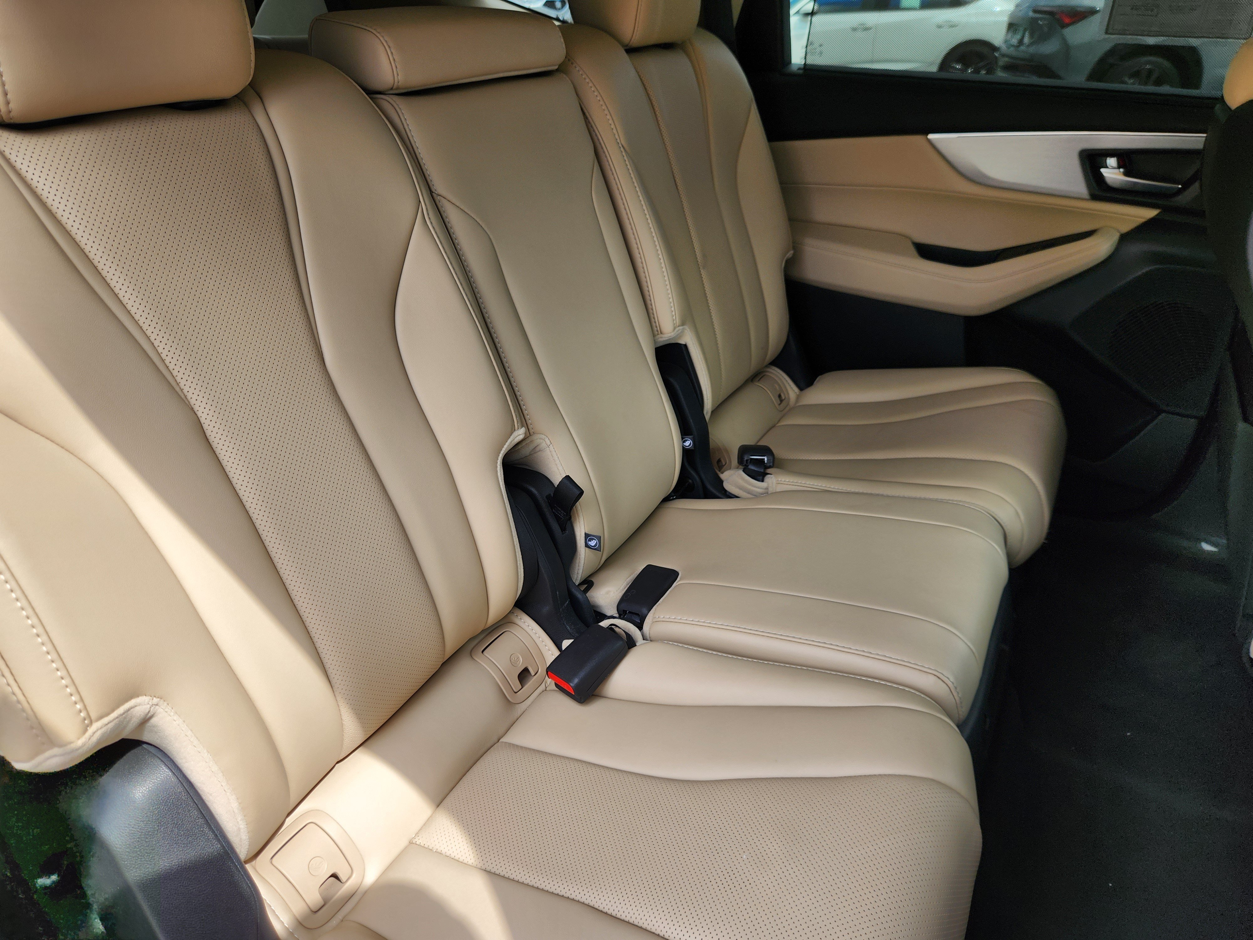 Certified 2023 Acura MDX w/ Technology Package AWD/4WD image 18
