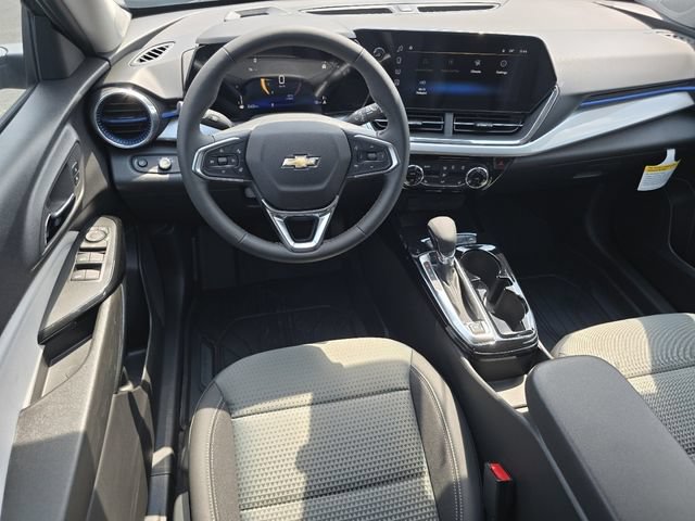 New 2026 Chevrolet Trax LT w/ LT Convenience Package FWD image 23