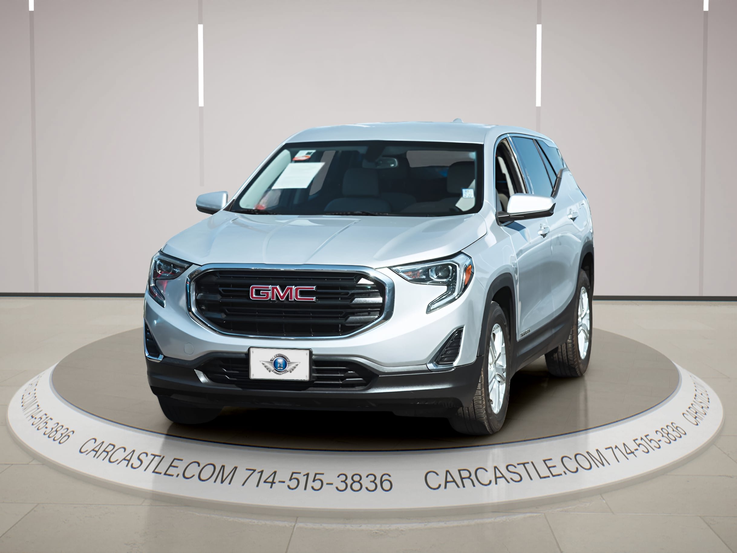 Used 2019 GMC Terrain SLE FWD image 1