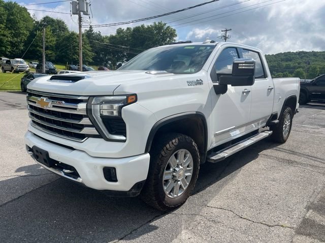Used 2024 Chevrolet Silverado 2500 High Country AWD/4WD image 10