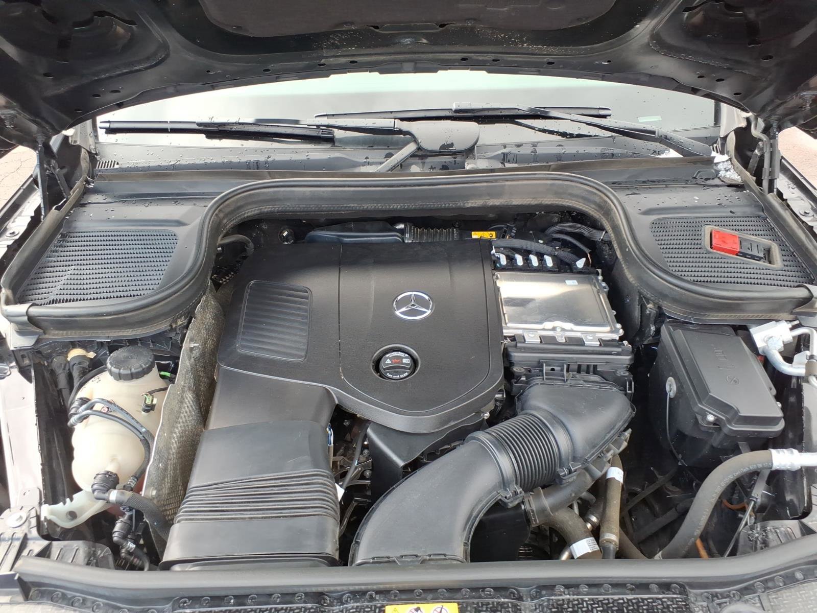 Used 2024 Mercedes-Benz GLE 350 4MATIC image 13