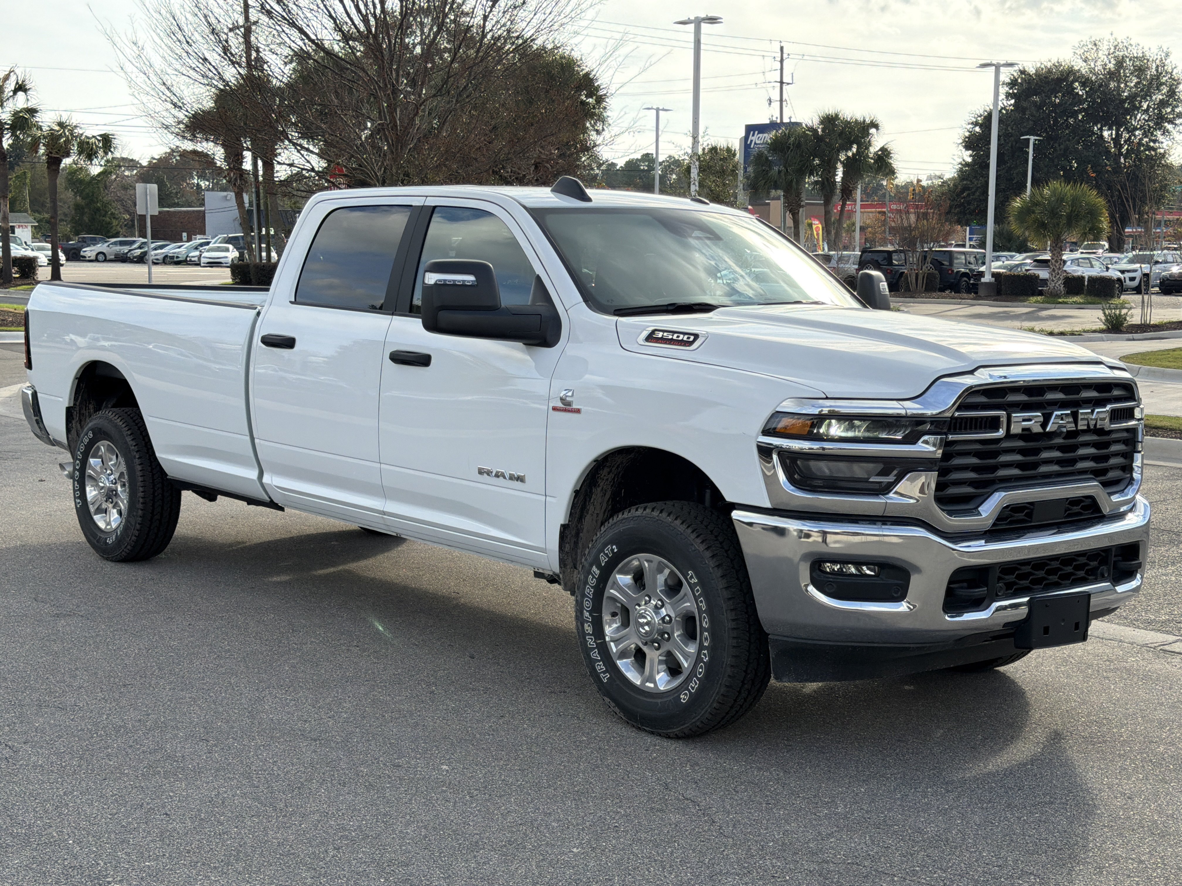 Used 2025 RAM 3500 Big Horn AWD/4WD image 2
