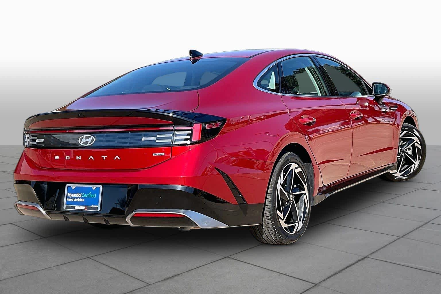 Certified 2026 Hyundai Sonata SEL AWD/4WD image 13
