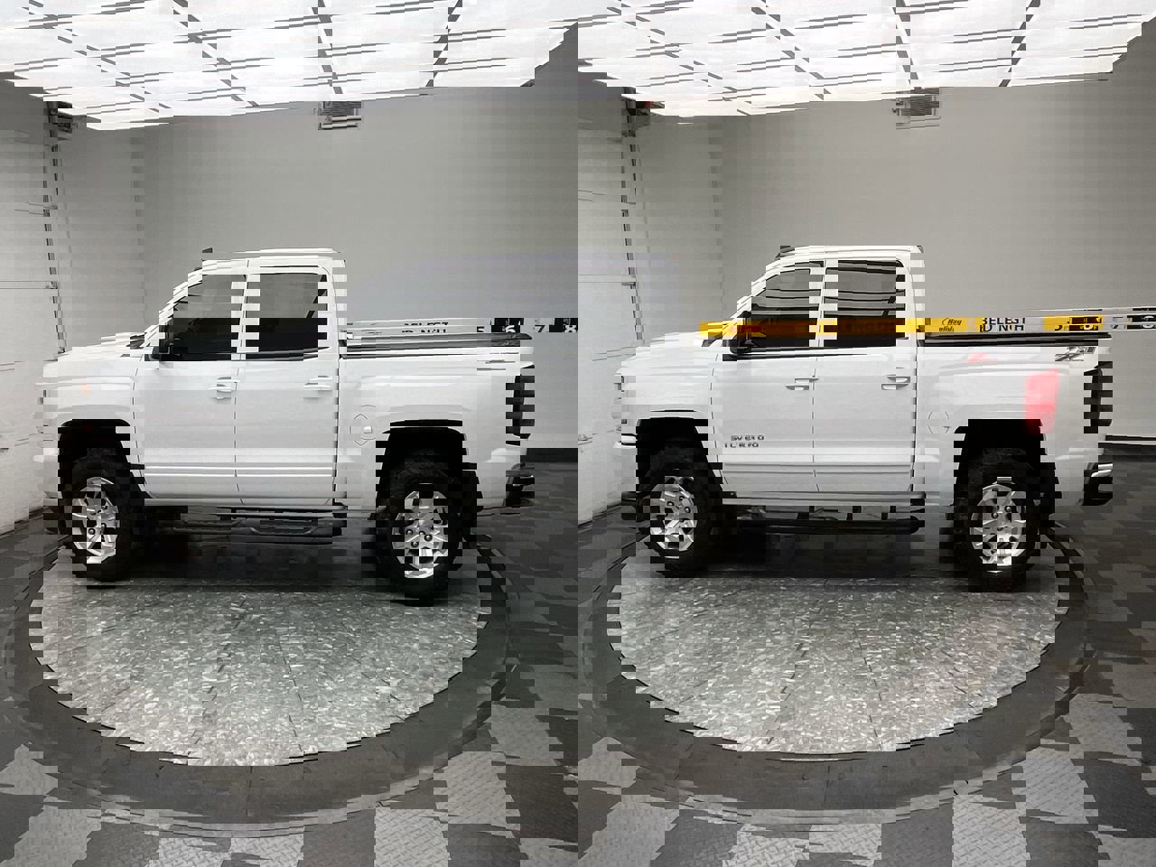 Used 2017 Chevrolet Silverado 1500 LT w/ All Star Edition image 6