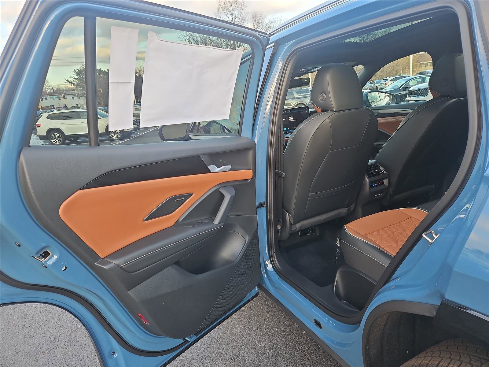 New 2026 Volkswagen Tiguan SEL R-Line image 23