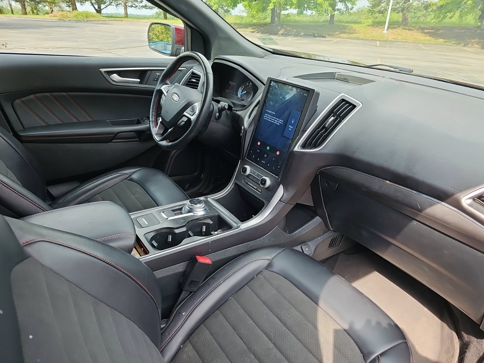 Used 2024 Ford Edge ST-Line AWD/4WD image 11